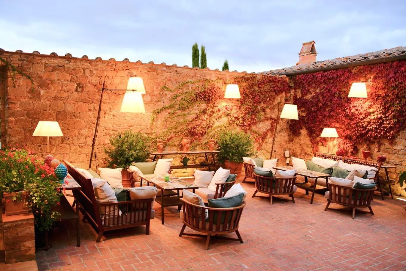 L'Olmo Bed and Breakfast Monticchiello Bed & Breakfast